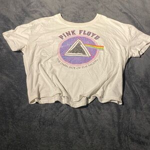 Band cropped t